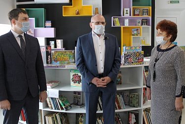 Теперь в «Толстовке» можно не только почитать книги